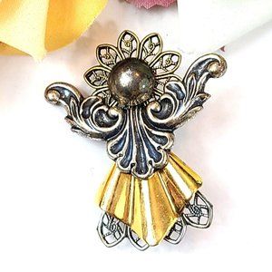 Kats Creations Angel Brooch Mixed MetalsTwo-Tone Holiday Christmas Signed Pin